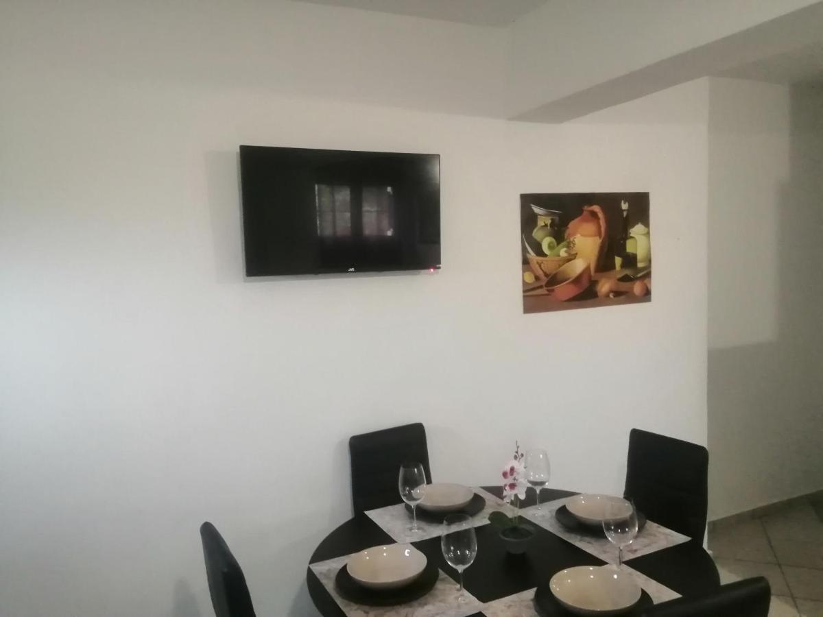 White House Apartman Monemvasziá Kültér fotó