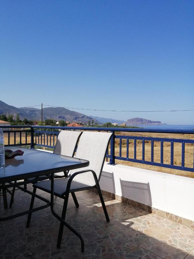 White House Apartman Monemvasziá Kültér fotó